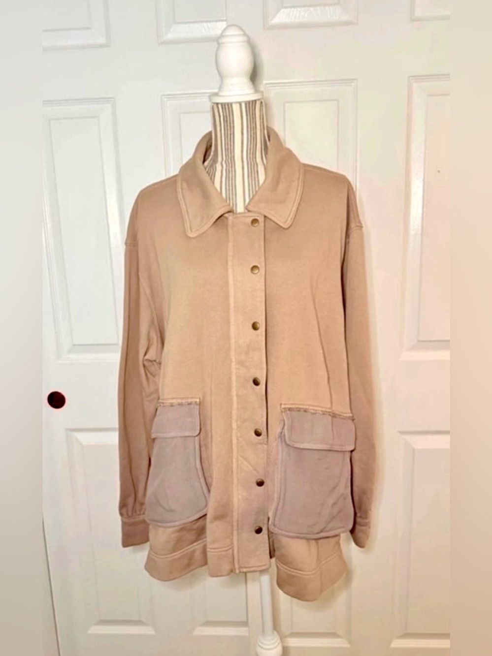 Free People Oversized Snap Front Shacket Jacket NWT Small Dusted Cocoa